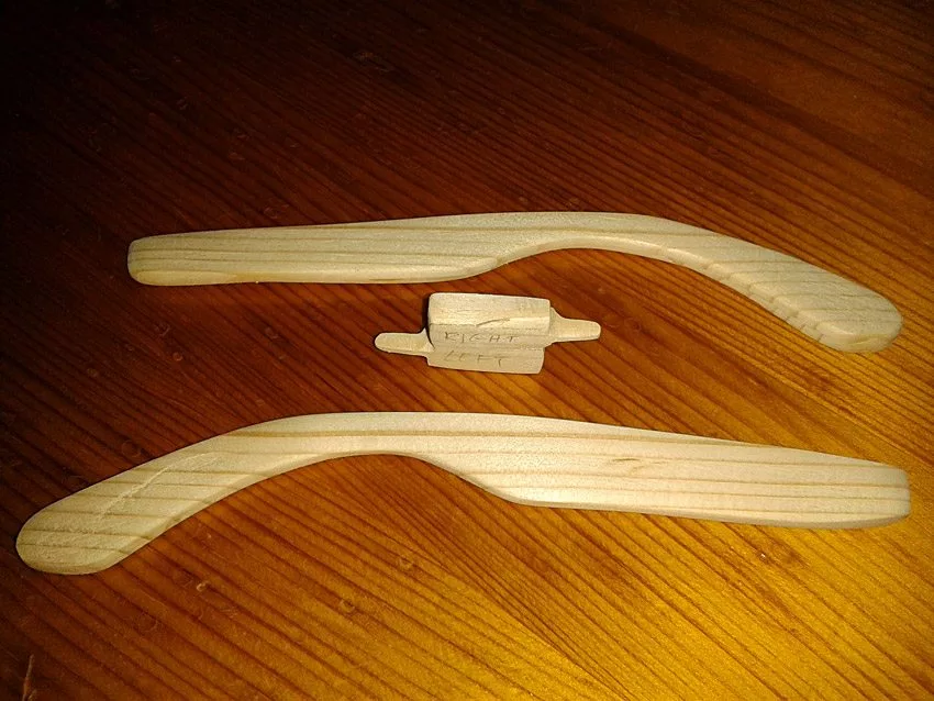 Stanghette in legno Bear Wood fatte a mano e ricavate dal pieno